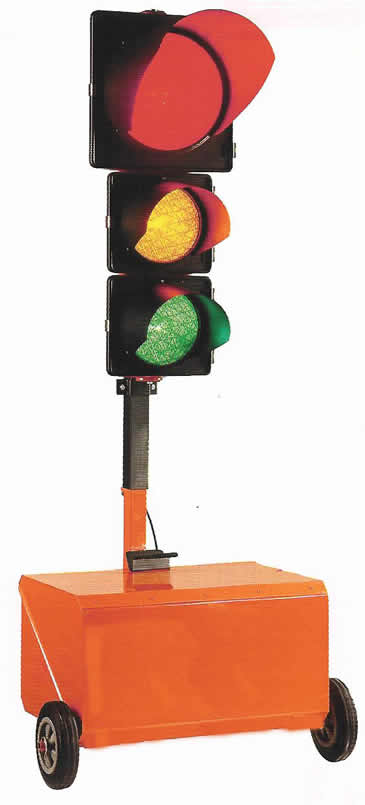 Semaforo su carrello mobile